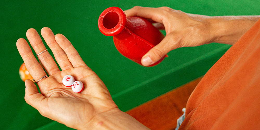 How To Play Kelly Pool - Set Up, Rules and Equipment